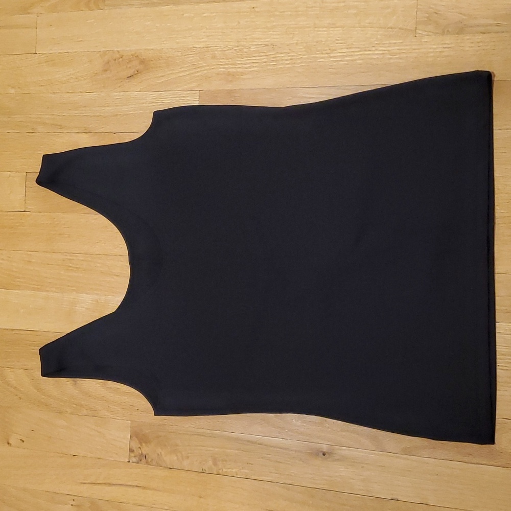 Reversible Scoop Neck Stretch Tank - Black